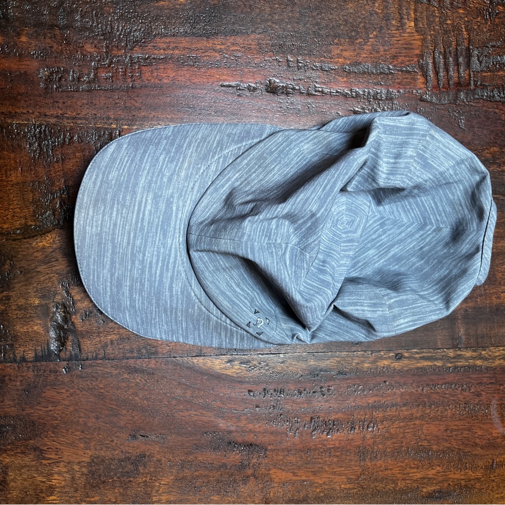 Mens Lululemon Pacebreaker Adjustable Heather Gray Hat